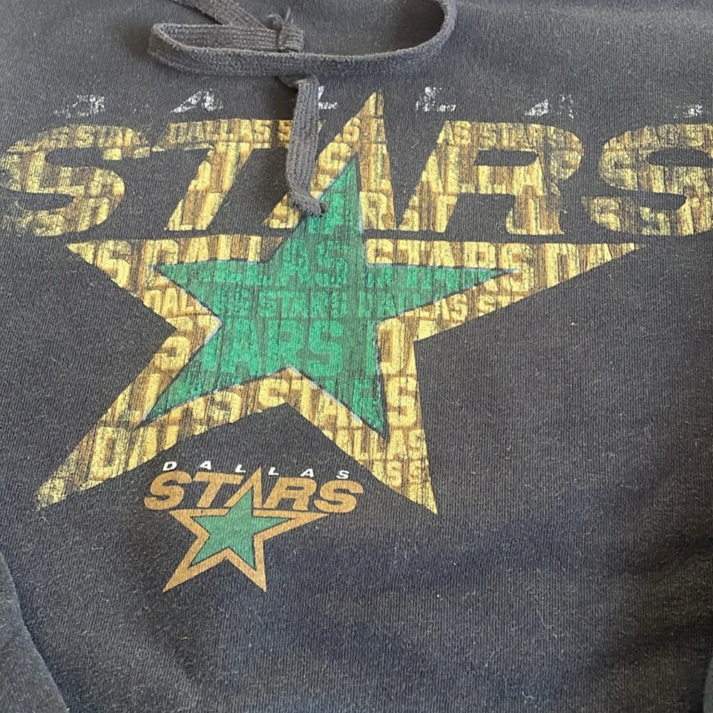 Boy’s Dallas Stars Hoodie - Size M - Picture 2 of 4